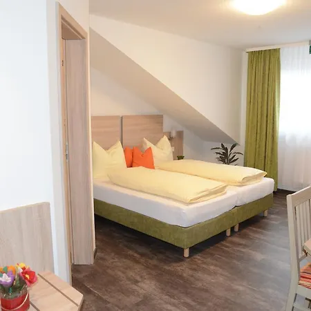 Am Treidelpfad Хасмерсхайм