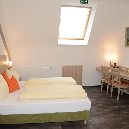 Am Treidelpfad بيت ضيافة