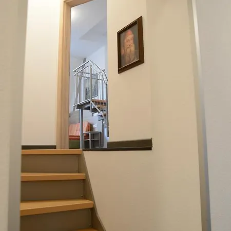 Am Treidelpfad Haßmersheim