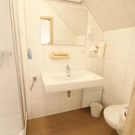 Wirtshaus Am Treidelpfad 3* Haßmersheim