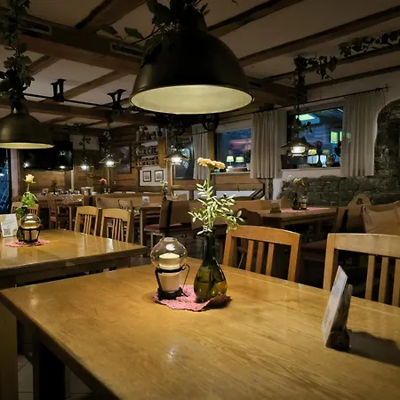 Gasthof Wirtshaus Am Treidelpfad Haßmersheim