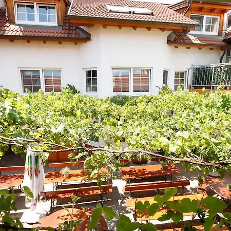 Am Treidelpfad 3* Хасмерсхайм